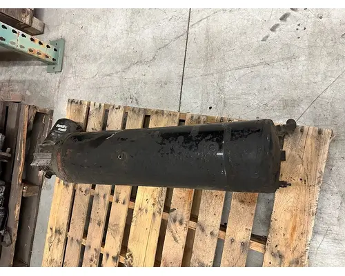 FREIGHTLINER Cascadia Air Tank