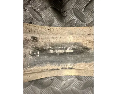 FREIGHTLINER Cascadia Air Tank