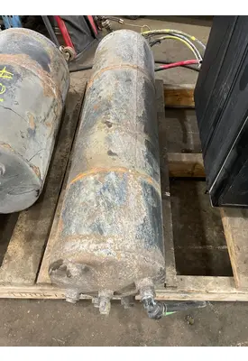 FREIGHTLINER Cascadia Air Tank