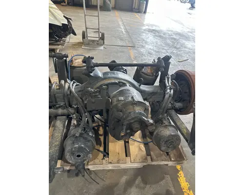 FREIGHTLINER Cascadia Axle Assembly, Rear