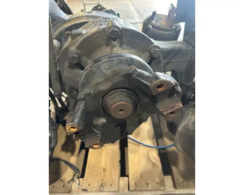FREIGHTLINER Cascadia Axle Assembly, Rear