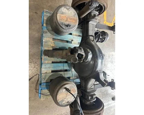 FREIGHTLINER Cascadia Axle Assembly, Rear