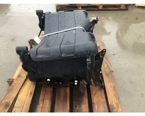 FREIGHTLINER Cascadia Battery Box