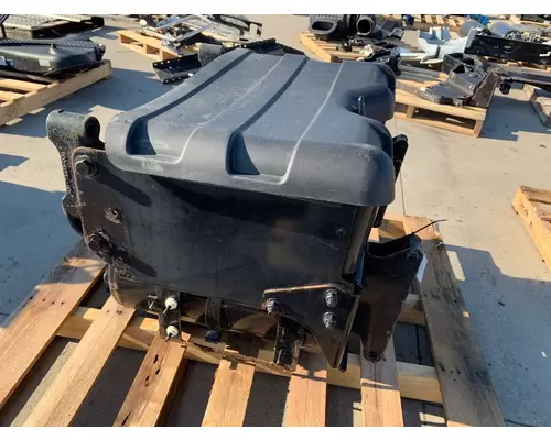 FREIGHTLINER Cascadia Battery Box