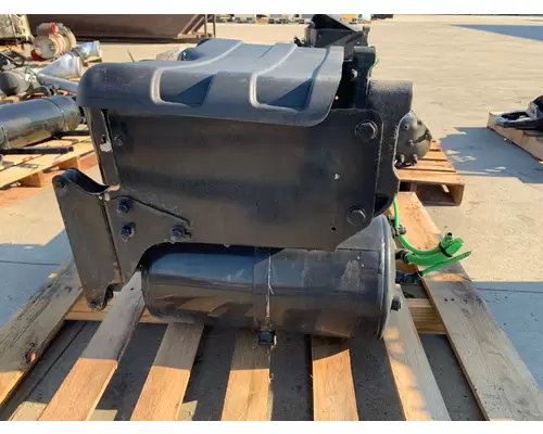 FREIGHTLINER Cascadia Battery Box