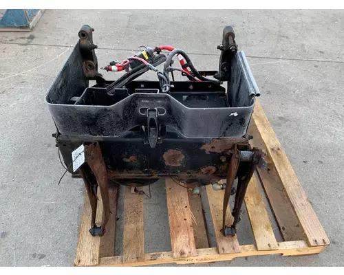 FREIGHTLINER Cascadia Battery Box