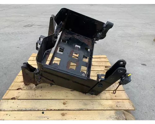 FREIGHTLINER Cascadia Battery Box