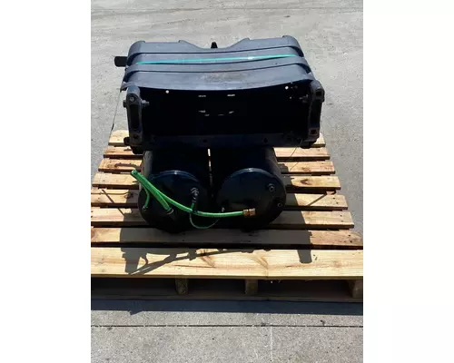 FREIGHTLINER Cascadia Battery Box