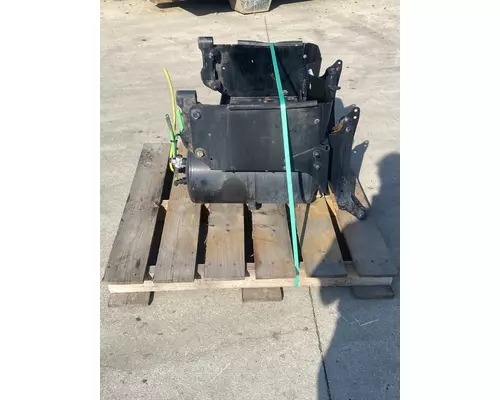 FREIGHTLINER Cascadia Battery Box