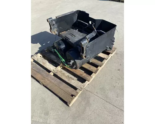 FREIGHTLINER Cascadia Battery Box