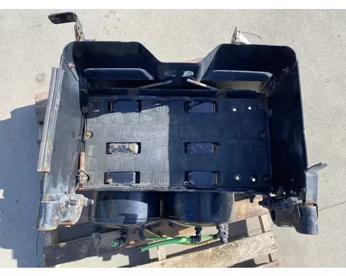 FREIGHTLINER Cascadia Battery Box