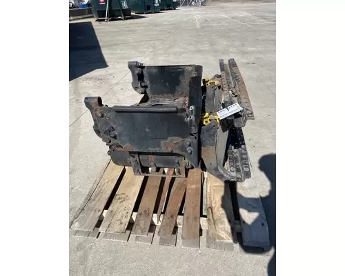 FREIGHTLINER Cascadia Battery Box