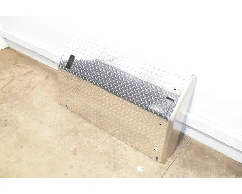 FREIGHTLINER Cascadia Battery Box