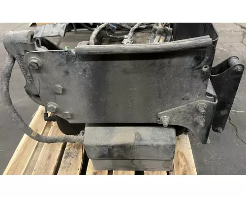 FREIGHTLINER Cascadia Battery Box