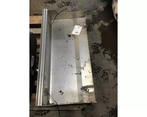 FREIGHTLINER Cascadia Battery Box