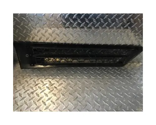 FREIGHTLINER Cascadia Body Parts, Misc.