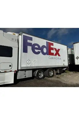 FREIGHTLINER Cascadia Box / Bed