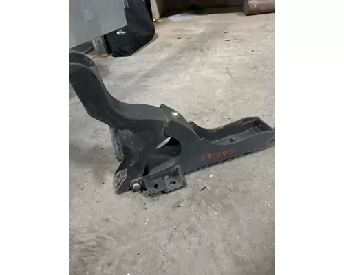 FREIGHTLINER Cascadia Bracket, Cab Extender