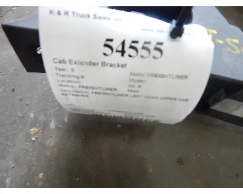 FREIGHTLINER Cascadia Bracket, Cab Extender