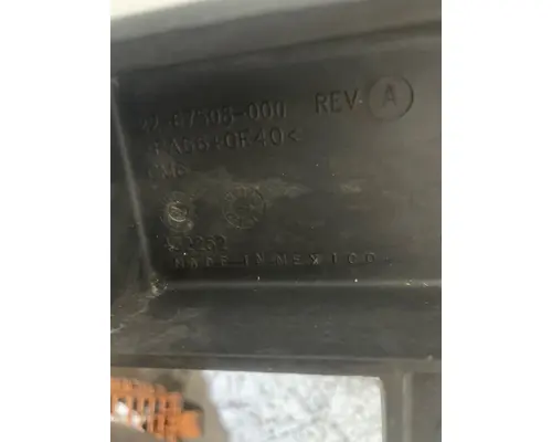 FREIGHTLINER Cascadia Bracket, Cab Extender