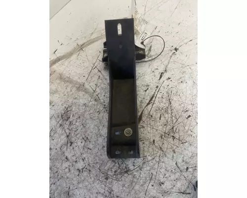 FREIGHTLINER Cascadia Bracket, Cab Extender