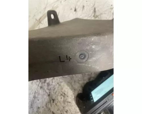 FREIGHTLINER Cascadia Bracket, Cab Extender