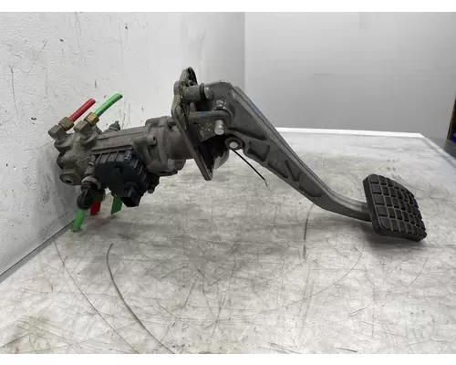 FREIGHTLINER Cascadia Brake  Clutch Pedal Box