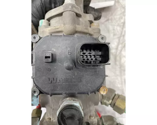 FREIGHTLINER Cascadia Brake  Clutch Pedal Box