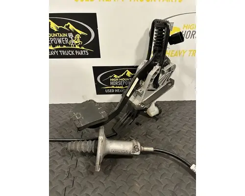 FREIGHTLINER Cascadia Brake  Clutch Pedal Box