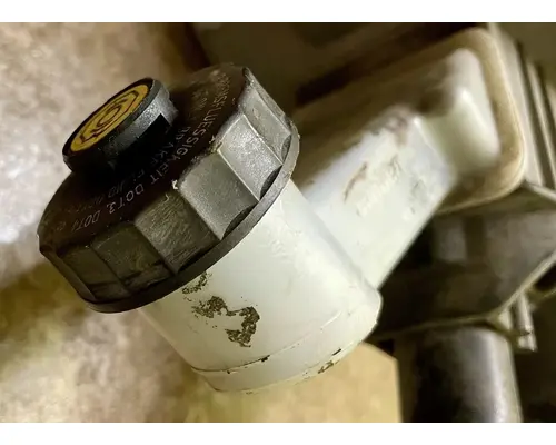 FREIGHTLINER Cascadia Brake  Clutch Pedal Box