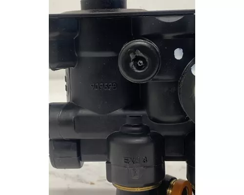 FREIGHTLINER Cascadia Brake Air Valve