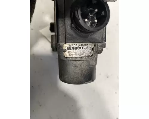 FREIGHTLINER Cascadia Brake Air Valve