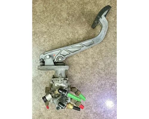 FREIGHTLINER Cascadia Brake Parts, Misc. Rear