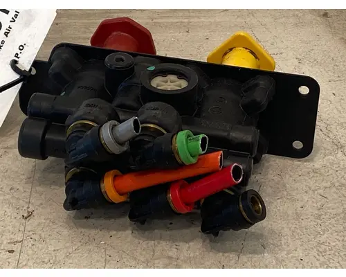 FREIGHTLINER Cascadia Brake Proportioning Valve