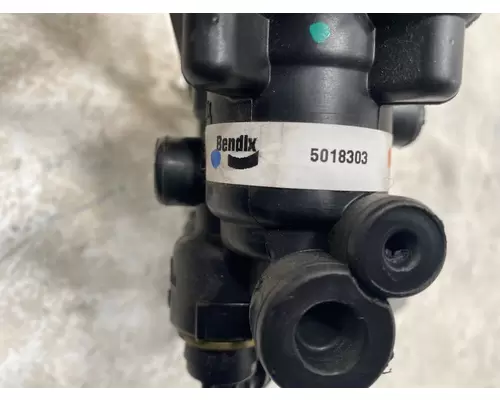 FREIGHTLINER Cascadia Brake Proportioning Valve