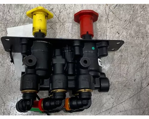 FREIGHTLINER Cascadia Brake Proportioning Valve