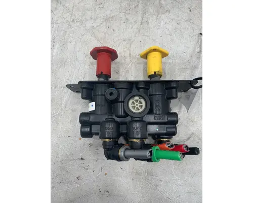 FREIGHTLINER Cascadia Brake Proportioning Valve