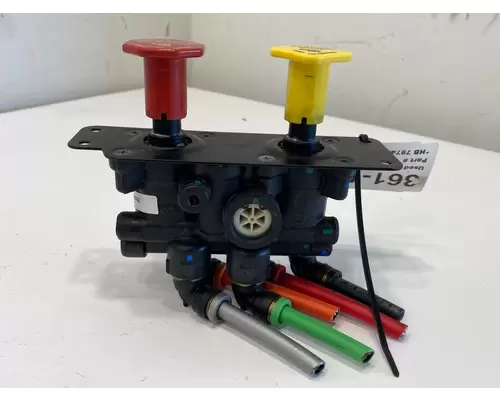 FREIGHTLINER Cascadia Brake Proportioning Valve