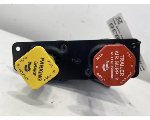 FREIGHTLINER Cascadia Brake Proportioning Valve