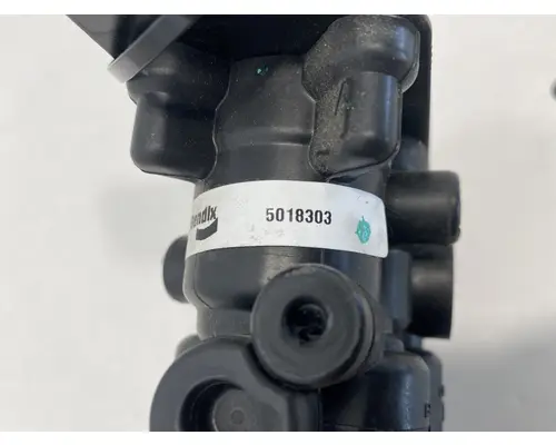 FREIGHTLINER Cascadia Brake Proportioning Valve
