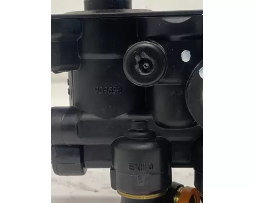 FREIGHTLINER Cascadia Brake Proportioning Valve