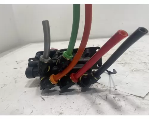 FREIGHTLINER Cascadia Brake Proportioning Valve