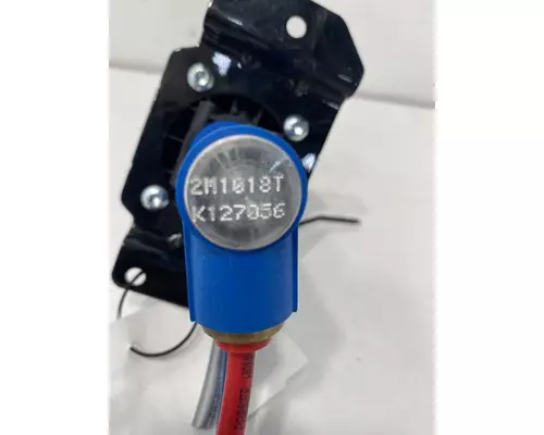 FREIGHTLINER Cascadia Brake Proportioning Valve