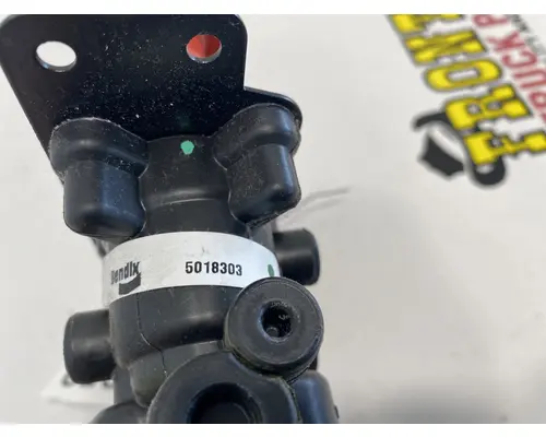 FREIGHTLINER Cascadia Brake Proportioning Valve