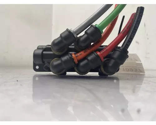 FREIGHTLINER Cascadia Brake Proportioning Valve