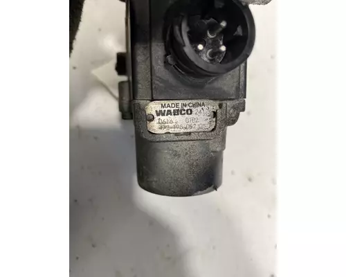 FREIGHTLINER Cascadia Brake Proportioning Valve