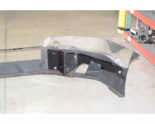 FREIGHTLINER Cascadia Bumper Assembly, Front