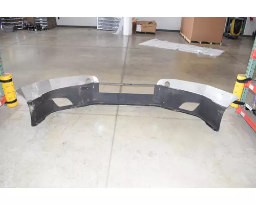 FREIGHTLINER Cascadia Bumper Assembly, Front