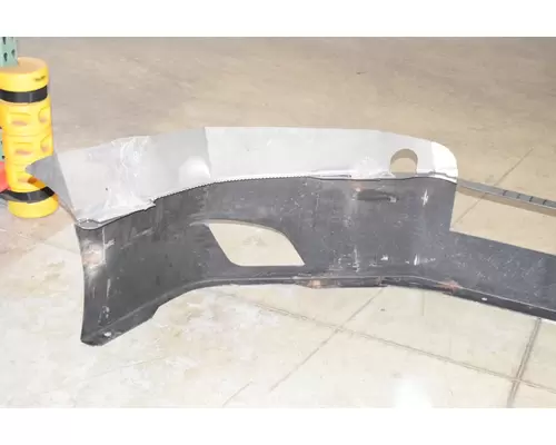 FREIGHTLINER Cascadia Bumper Assembly, Front