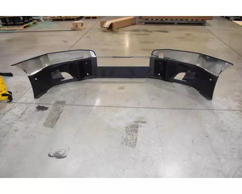FREIGHTLINER Cascadia Bumper Assembly, Front